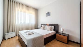 3 chambres, fer et planche Ă repasser, Wi-Fi gratuit, draps fournis