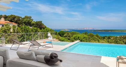 VILLA PARADISO Porto Cervo / Costa Smeralda