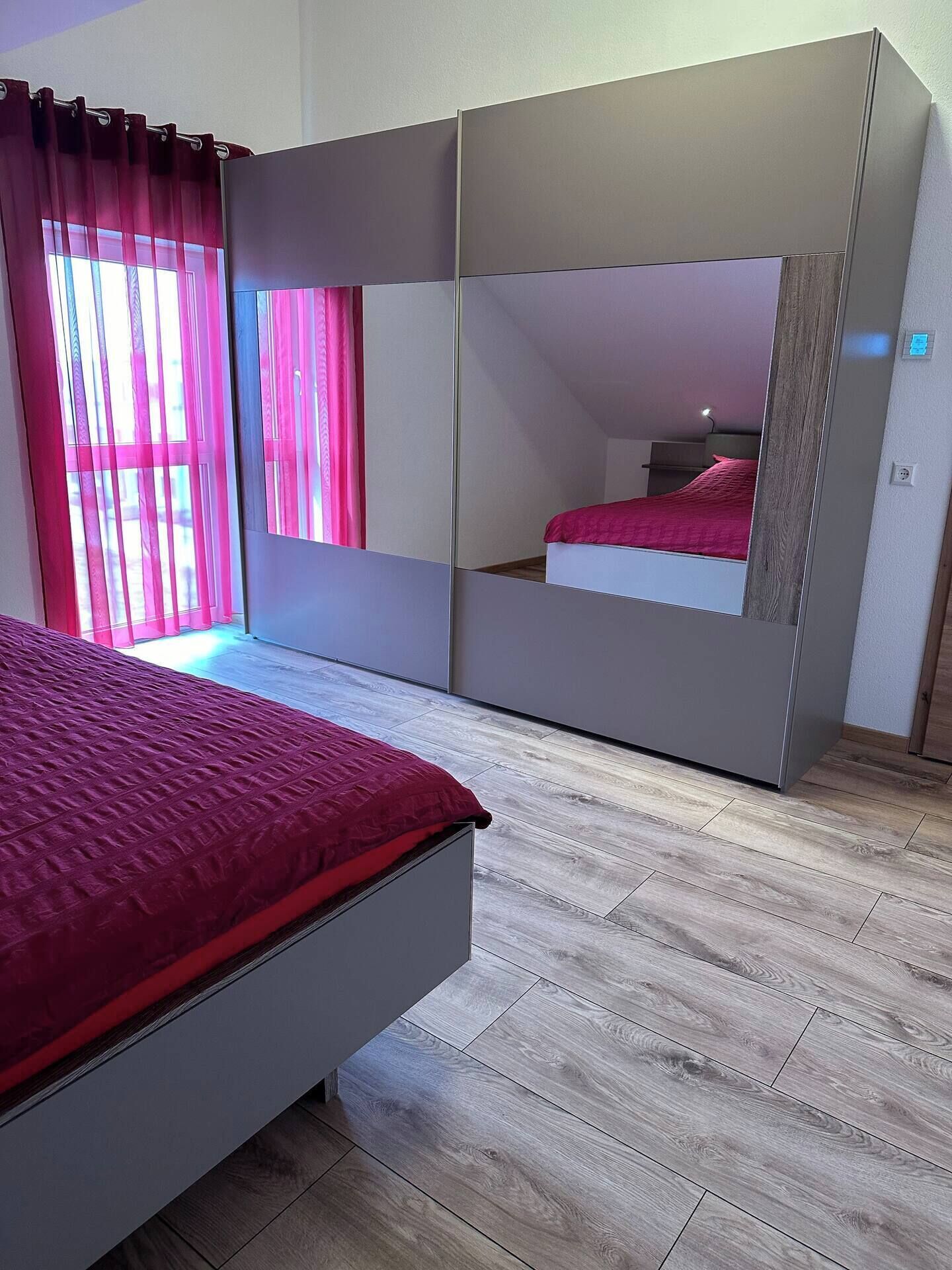 2 bedrooms, desk, free WiFi, bed sheets