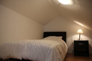 3 chambres, lit parapluie, Wi-Fi gratuit, draps fournis