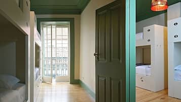 Basic Shared Dormitory, Mixed Dorm, Air conditioning | Free WiFi