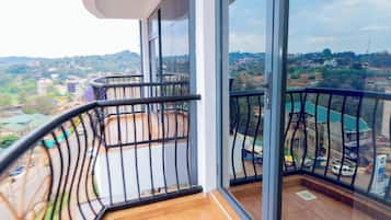 Deluxe Room | Terrace/patio