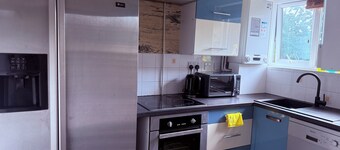 Private Room in Middleton