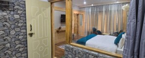 Deluxe Room, Mountain View