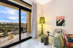 تلفزيون، كُتُب