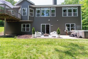 Terrace/patio - 18 Acres of Lush Forest (Fennville)