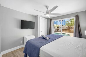 1 bedroom, iron/ironing board, travel crib, WiFi