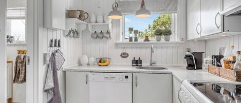 冰箱、烤箱、炉灶、洗碗机