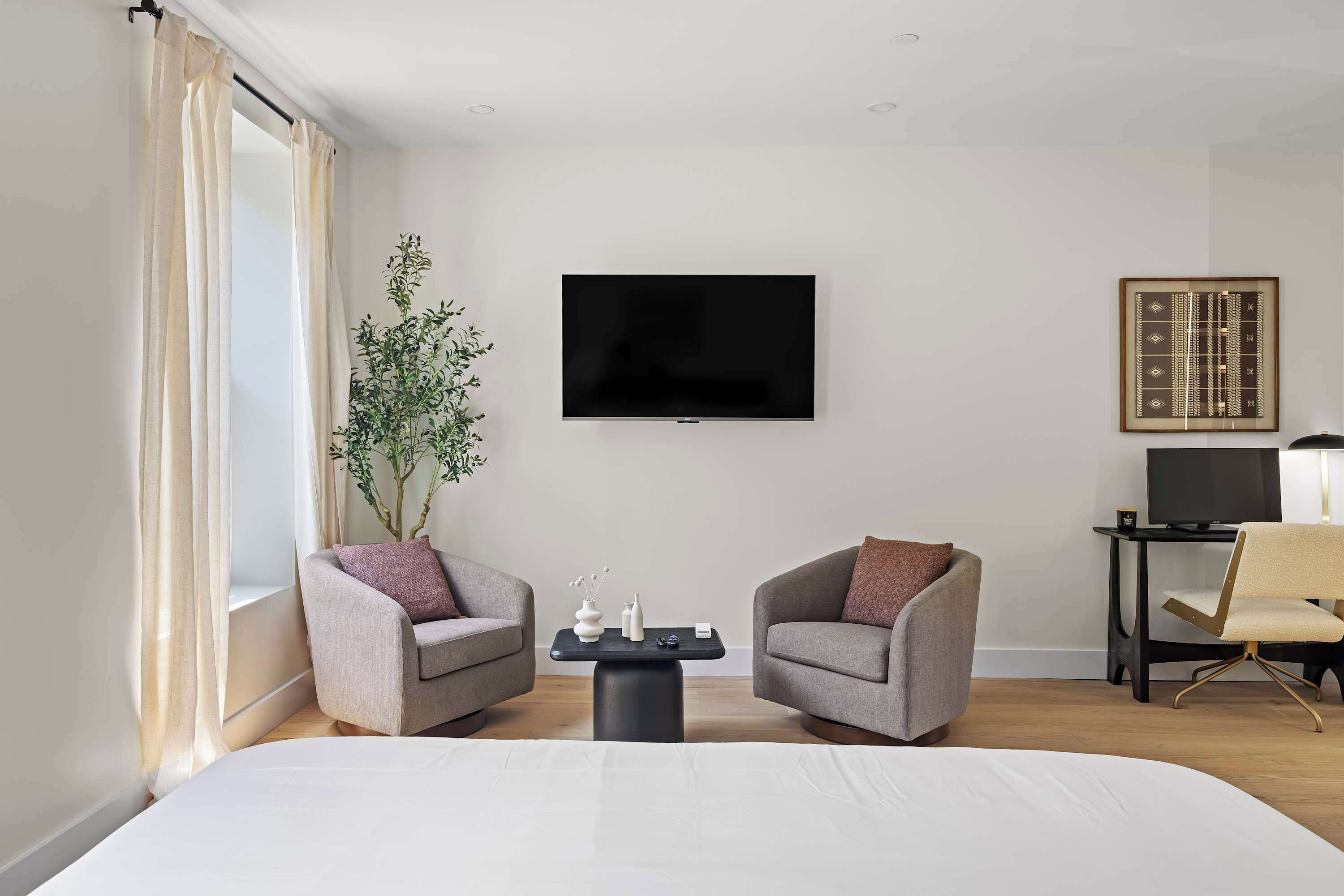 3 soveværelser, skrivebord, strygejern/strygebræt, Wi-Fi