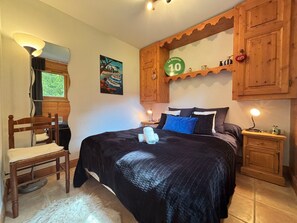 2 chambres, accès au Wi-Fi (inclus)