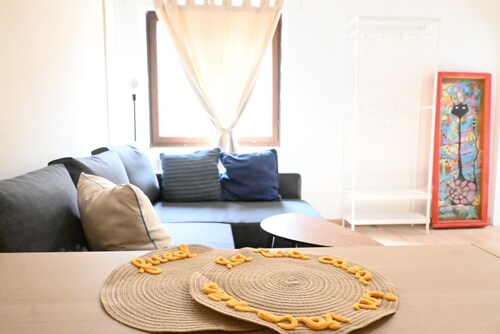 O03 - Osimo, two-room apartment with terrace and wifi