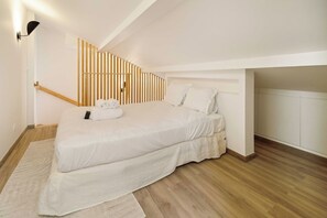 1 bedroom, iron/ironing board, Internet, bed sheets