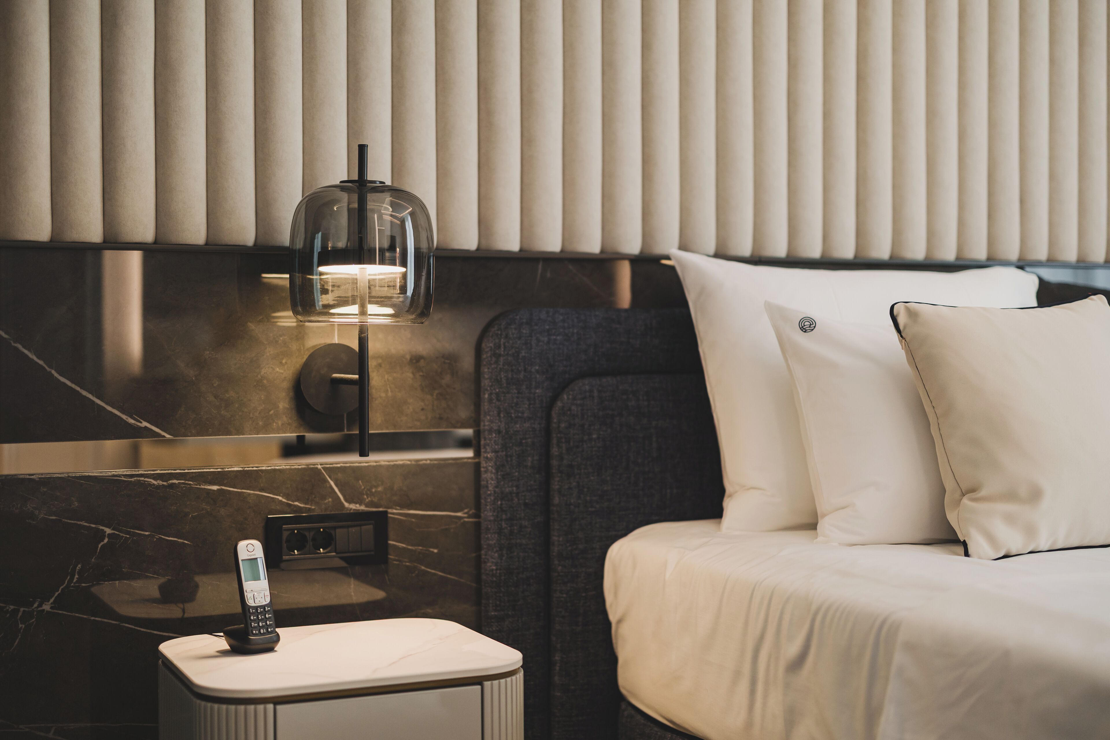 Deluxe Double or Twin Room | Minibar, in-room safe, desk, laptop workspace