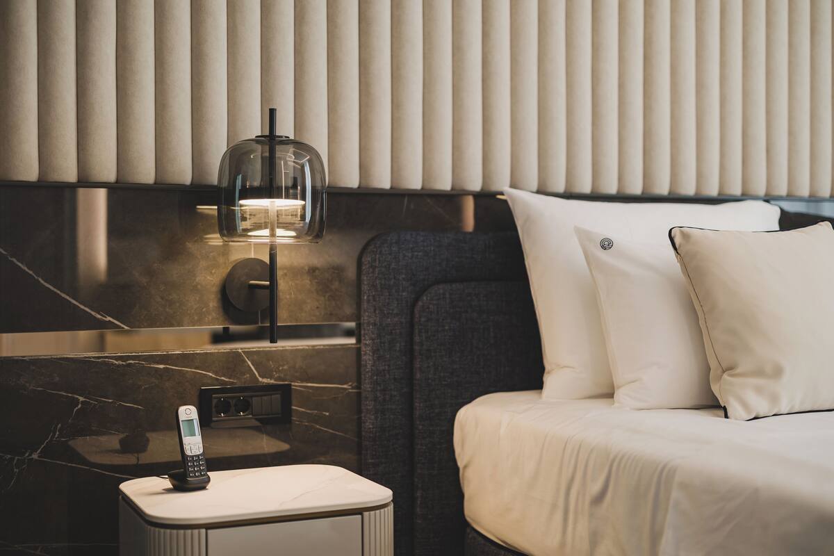 Urban - Premium Twin Room (1433192604)