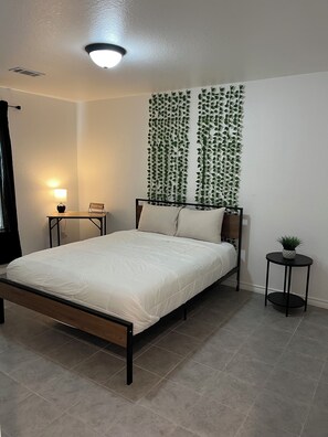 2 habitaciones, escritorio, wifi gratis y ropa de cama