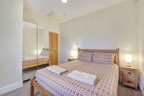 2 camere, ferro/asse da stiro, Wi-Fi, lenzuola