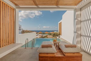 Deluxe Suite, Balcony, Sea View | In-room safe, laptop workspace, blackout drapes, soundproofing - Aelo Mykonos hotel (Mykonos)