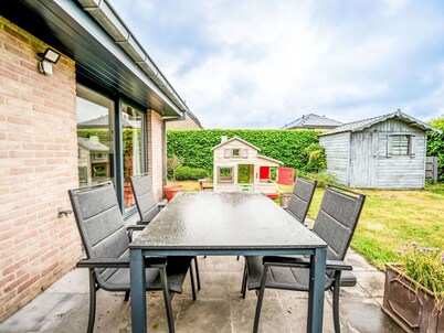 Stunning private villa for 4 guests with WIFI and TV