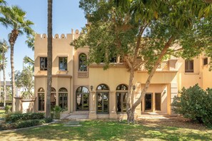 Exterior - Samaya Holiday Homes - Luxury Villa (Dubai)