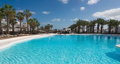 Balcon del Mar – Pool, Tennis Courts, Sea Access