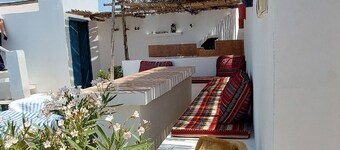 Welcome to Studio Jasmin in this corner of paradise in Menzel Soltane Ahmed