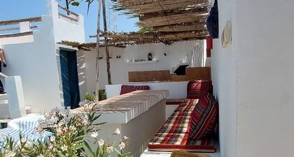 Bienvenue au studio Jasmin
dans ce coin de paradis du Menzel Soltane Ahmed