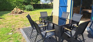 Outdoor dining - Country house very agreeable for 6 people (Cuy-Saint-Fiacre)