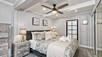 2 bedrooms, desk, iron/ironing board, free WiFi