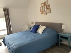 4 chambres, bureau, fer et planche Ă repasser, Wi-Fi