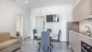 Apartment | 1 bedroom - Sole Apartment 1 - Central Marina With Modern Furnishings (Ugento)