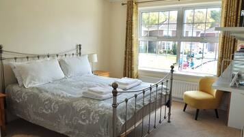 4 camere, ferro/asse da stiro, Wi-Fi, lenzuola