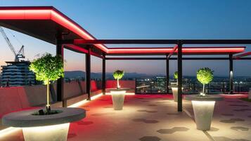 Apartment | 2 bedrooms, Internet