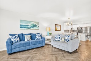 Living area - Gulfstream Condo Unit #502 Heated Pool & Hot Tub | Pickleball Court (Corpus Christi)