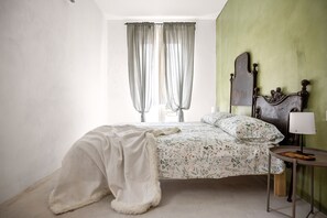 1 quarto, ferros/tábuas de passar roupa, Wi-Fi de cortesia