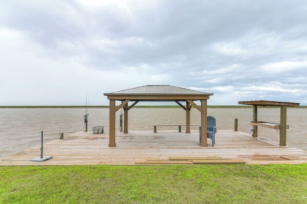 House (2 Bedrooms) | Front of property