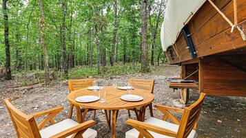 Apartment (0 Bedroom) | Interior