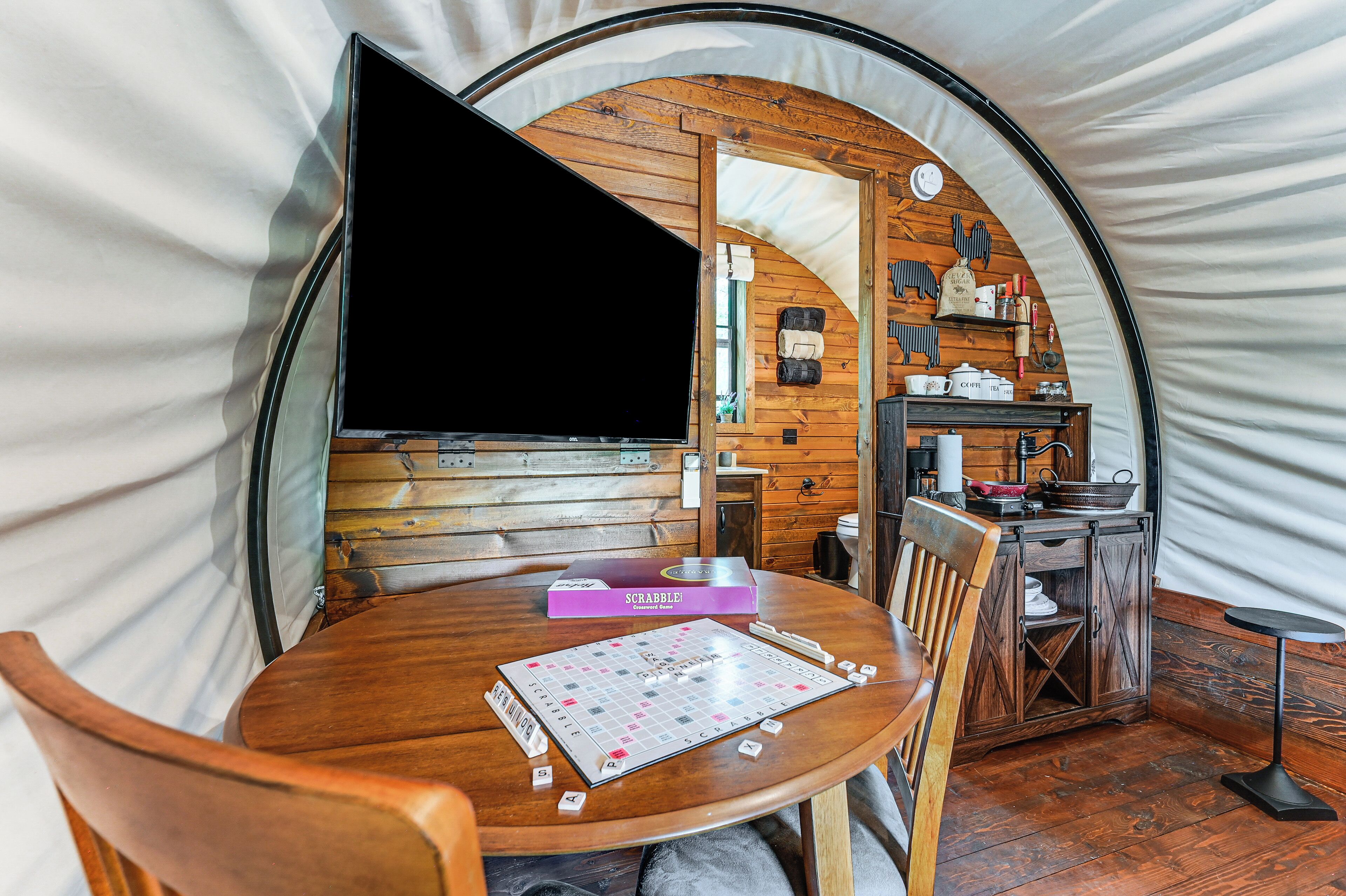 Apartment (0 Bedroom) | Interior