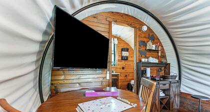Covered Wagon Vacation Rental in Broken Bow!