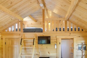 House (2 Bedrooms) | Interior - Fall River Cabin Retreat: On-site Fly Fishing! (Ashton)