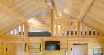 Fall River Cabin Retreat: On-site Fly Fishing!
