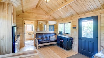 Casa (2 Bedrooms) | Interior