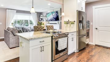 Nhà (3 Bedrooms) | Nội thất
