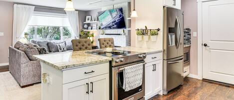 House (3 Bedrooms) | Interior