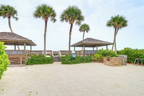 Apartment (2 Bedrooms) | Interior - Pool & Beach Access: Vero Beach Condo! (Vero Beach)