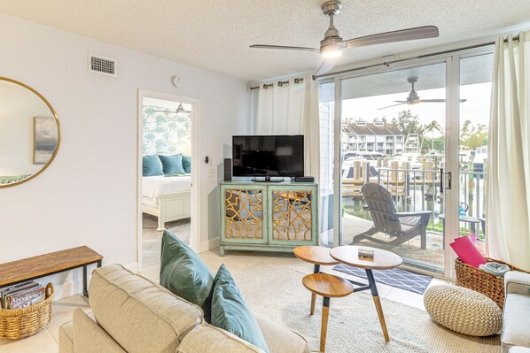 Apartment (2 Bedrooms) | Interior - Pool & Beach Access: Vero Beach Condo! (Vero Beach)
