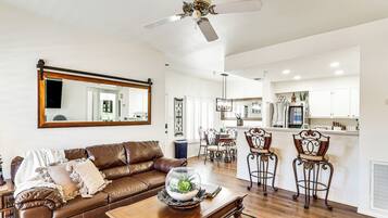 Apartment (1 Bedroom) | Bahagian dalam