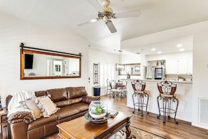 Apartment (1 Bedroom) | Interior