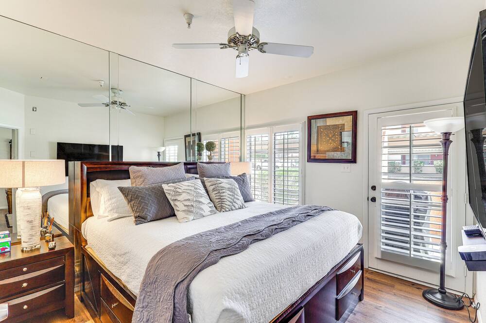 Walk to Rotary Park: LHC Condo w/ Private Patio - Vidal Junction, CA