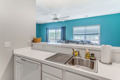1 Mi to Beach: Family Condo in North Myrtle Beach!