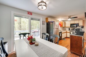 House (5 Bedrooms) | Interior